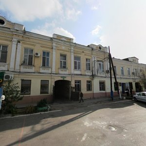 Maksima Gorkogo Sstreet, 15, Astrahan: photo