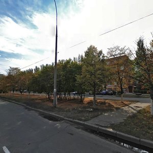 Voroshilova Street, 12В ، تولياتي: صورة