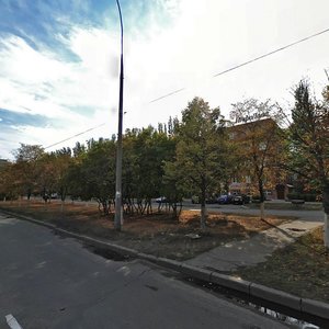 Тольятти, Улица Ворошилова, 12В: фото