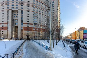 Komendantskiy Avenue, 11Б ، سان بطرسبرغ: صورة