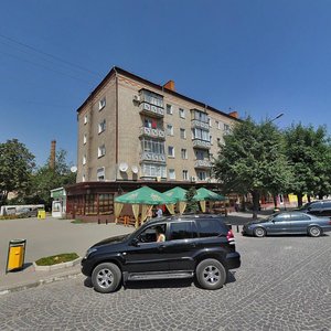 Каменец‑Подольский, Улица Князей Кориатовичей, 11: фото