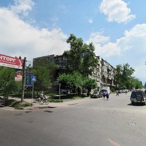 Islam Karımov kóshesі, 60, Almaty: photo