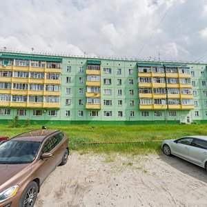 Mira Avenue, 82, : foto