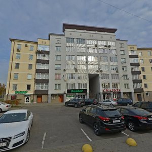 Charviakova Street, 3, Minsk: photo