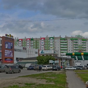 Красноярск, Комсомольский проспект, 16: фото