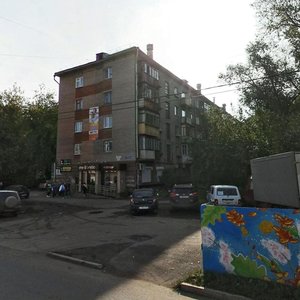 Revolyutsii Street, 28, Perm: photo