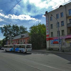 Pobedy Avenue, 38, Cherepovets: photo