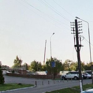 Zhandosov Street, 98, Almaty: photo