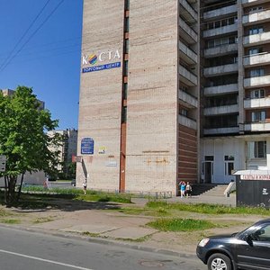 Khudozhnikov Avenue, 16, : foto