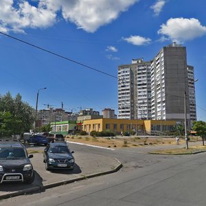 Revutskoho Street, 6, Kyiv: photo