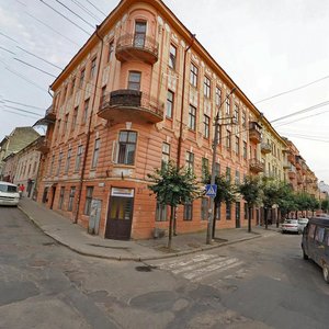 Vulytsia 28 Chervnia, 33/57, Chernivtsi: photo