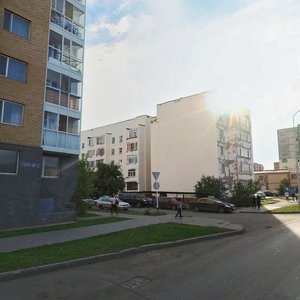 Астана, Улица Куйши Дины, 46: фото