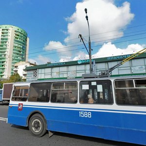 Marshala Zhukova Avenue, 44, : foto