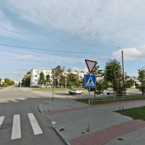 Gorkogo Street, 8 ، تشيليابينسك: صورة