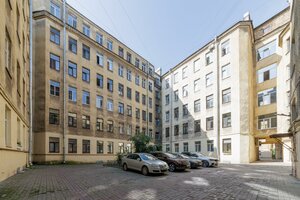 Antonenko Lane, 5, : foto