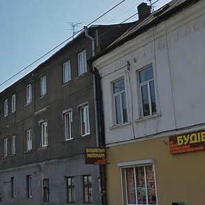 Ruska vulytsia, 90, Chernivtsi: photo