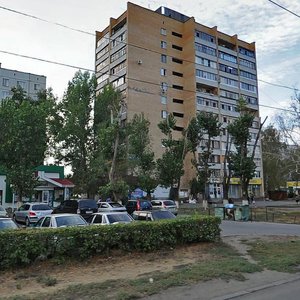 Revolyutsionnaya Street, 16, Togliatti: photo