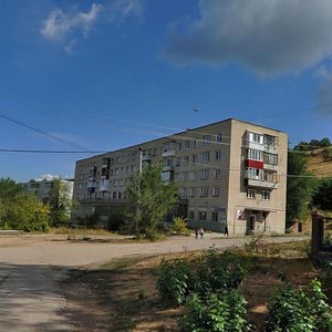 Repina Street, 8, Zhiguliovsk: photo