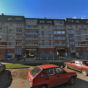 Surikova Street, 7к1, Kirov: photo