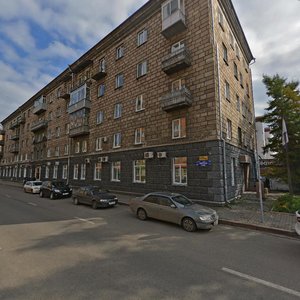 Красноярск, Улица Ленина, 143: фото