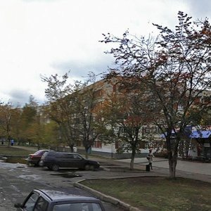 Набережные Челны, Улица Шамиля Усманова, 61: фото