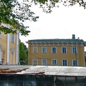 Razvodnaya Street, 1, Peterhof: photo