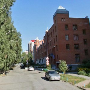 Shchetinkina Street, 32, : foto