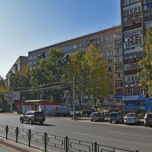 Molodezhnaya Street, 38, Izhevsk: photo