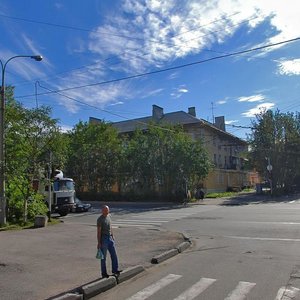 Мурманск, Улица Челюскинцев, 13/18: фото