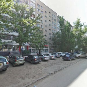 Саратов, Улица имени В.С. Зарубина, 143/147: фото