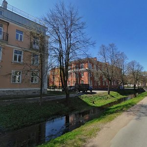 St. Petersburg Avenue, 17, Peterhof: photo