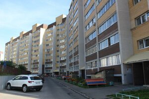 Traktorostroiteley Avenue, 70к2, Cheboksary: photo