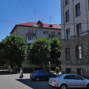 Vulytsia Bandery, 18, : foto