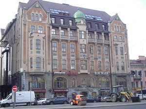 Vladimirskiy Avenue, 19, Saint Petersburg: photo