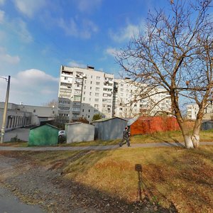 Vulytsia Nezalezhnosti, 57, Uman: photo