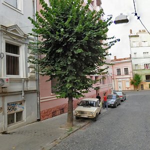 Vulytsia Dobroho, 15/10, Chernivtsi: photo