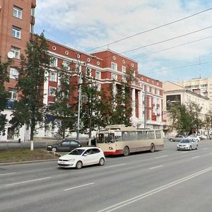 Челябинск, Проспект Ленина, 40: фото