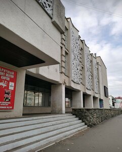 Maksima Gorkogo Street, 129, Kurgan: photo