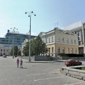Volodarskogo Street, 1, : foto