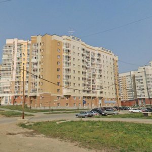 Екатеринбург, Улица Сурикова, 60: фото