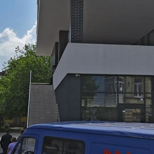 Haidamatska vulytsia, 11, Lviv: photo