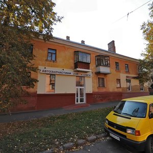 Vulytsia Kotsiubynskoho, 67, : foto