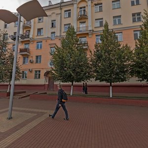 Parkovaya Street, 7, : foto