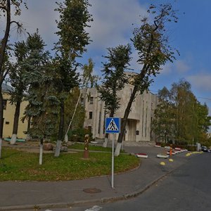 Vyzvaliennia Street, 10 ، مينسك: صورة