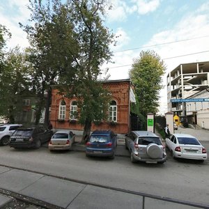 Maksima Gorkogo Street, 28, Perm: photo