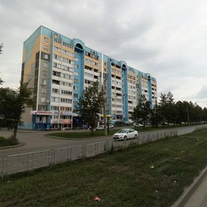 Челябинск, Улица Гагарина, 38: фото