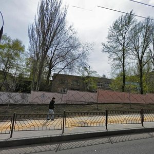 Prospekt Hurova, 15А, Donetsk: photo