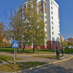 Awezava Street, 14, Minsk: photo