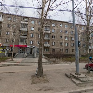 Yekaterinburq, Vikulova Street, 45: foto