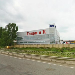 Yuzhny Obkhod Street, 51, : foto